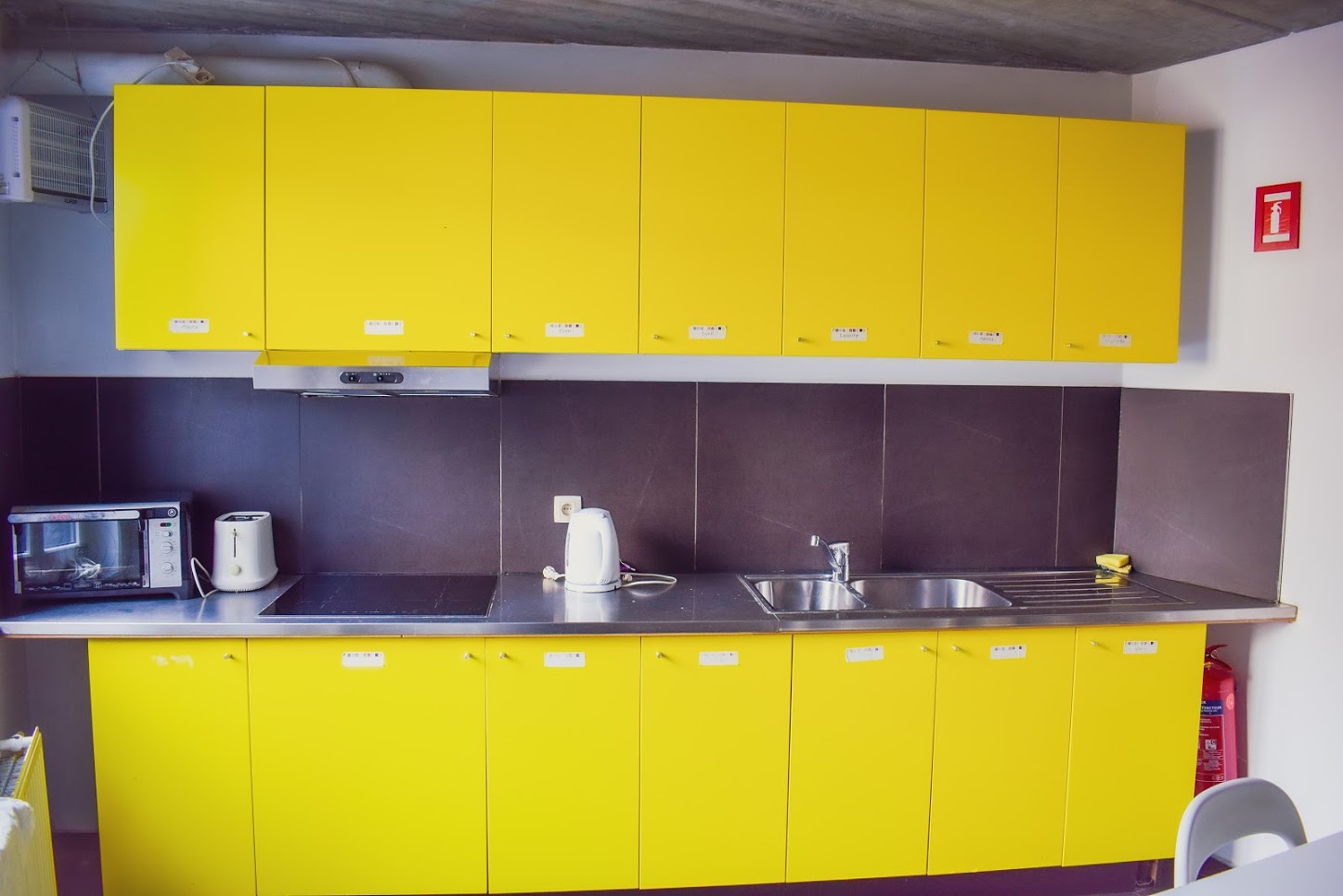 Moderne Kamers In Hele Rustige Buurt Mijn Kot
